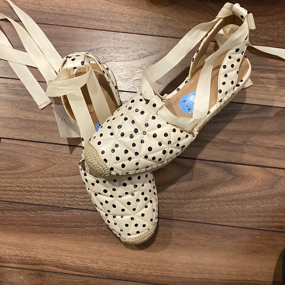 AÉROSOLES Women’s Wedge Polkadot Espadrille Lace Sandals Size 7.5 US